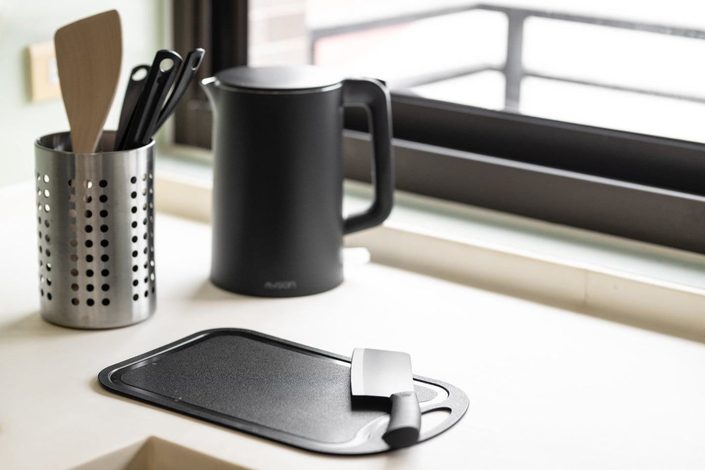 Xinyi 2-Bedroom Flat with Elevator (YJ12)