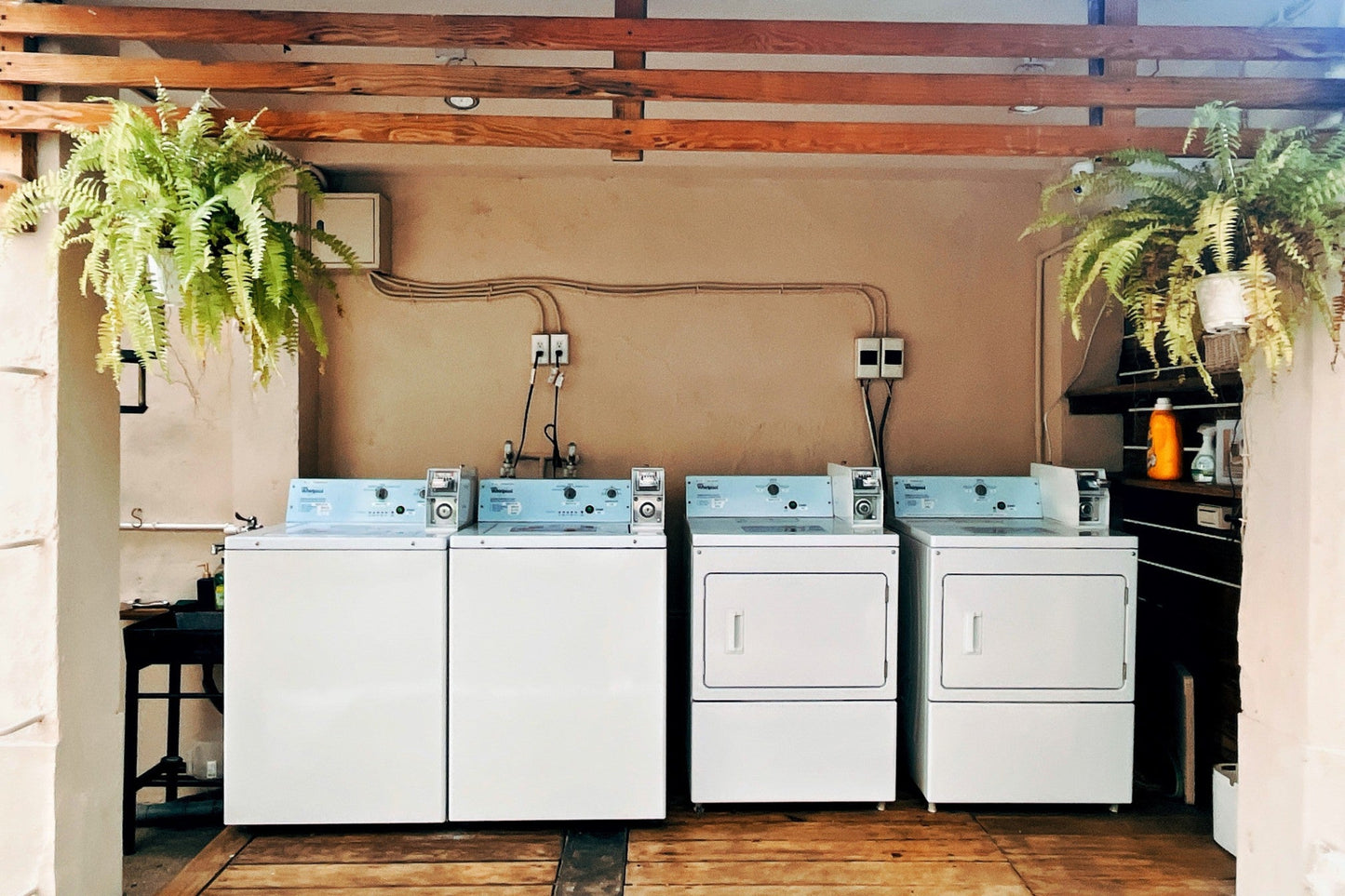 coin laundry with washer and dryer in Taipei Taiwan short-term apartment for convenience - Kolette Home