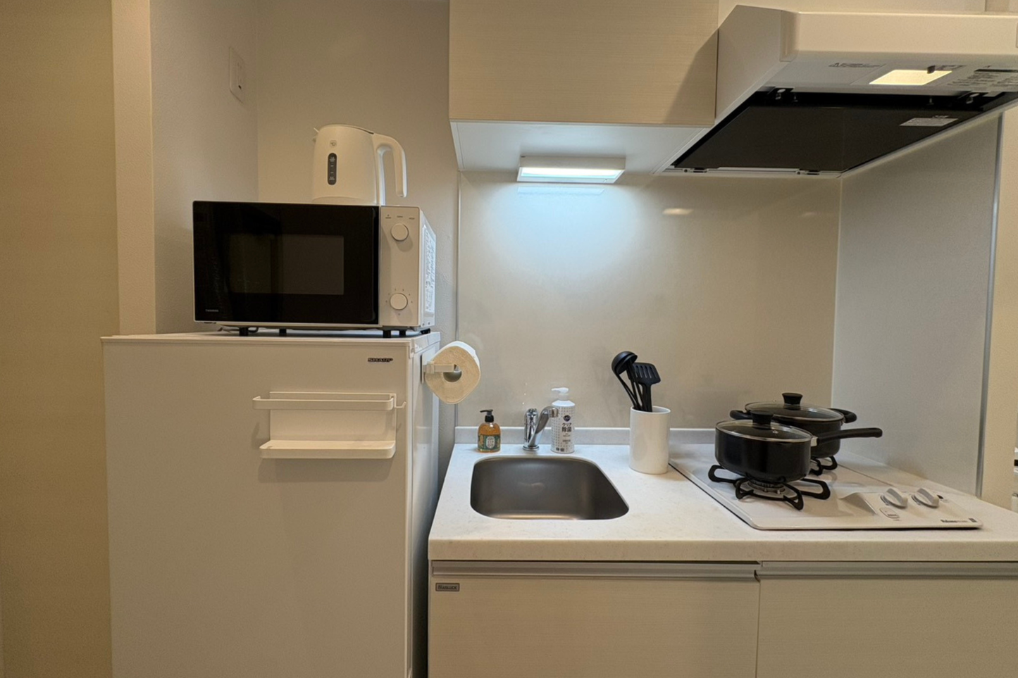 Furnished 1K Apartment near Shinjuku-8 min to Hatsudai Station(HD103)