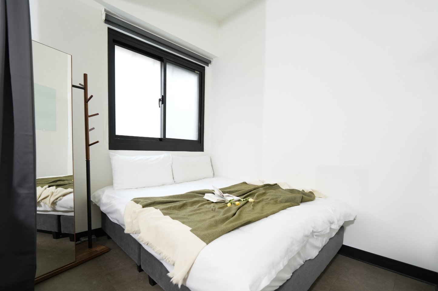 Cozy bedroom in Taipei Taiwan monthly apartment with premium bedding and quiet atmosphere - Kolette Home