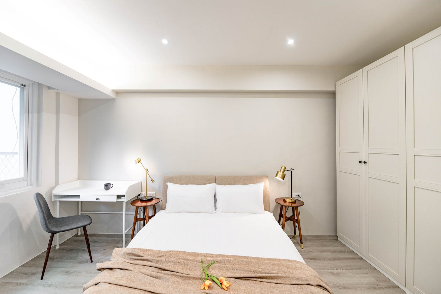 Cozy bedroom in Taipei Taiwan monthly apartment with premium bedding and quiet atmosphere - Kolette Home