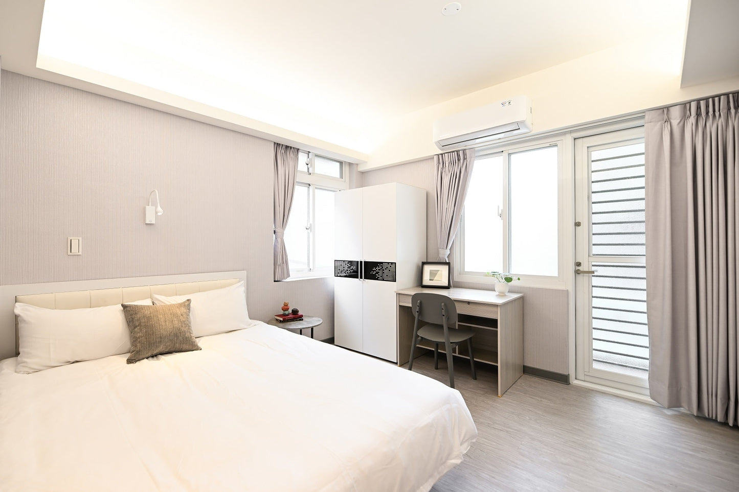 Cozy bedroom in Taipei Taiwan monthly apartment with premium bedding and quiet atmosphere - Kolette Home