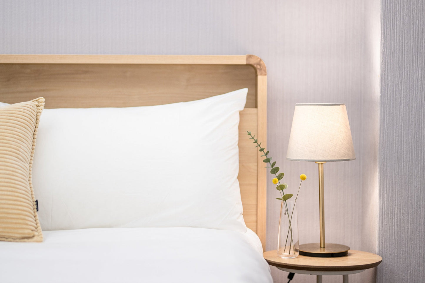Cozy bedroom in Taipei Taiwan monthly apartment with premium bedding and quiet atmosphere - Kolette Home