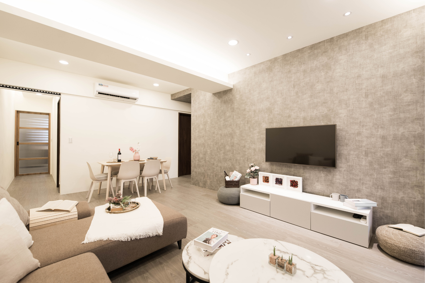 Modern living room in Taipei Taiwan short-term apartment with foreigners friendly - Kolette Home