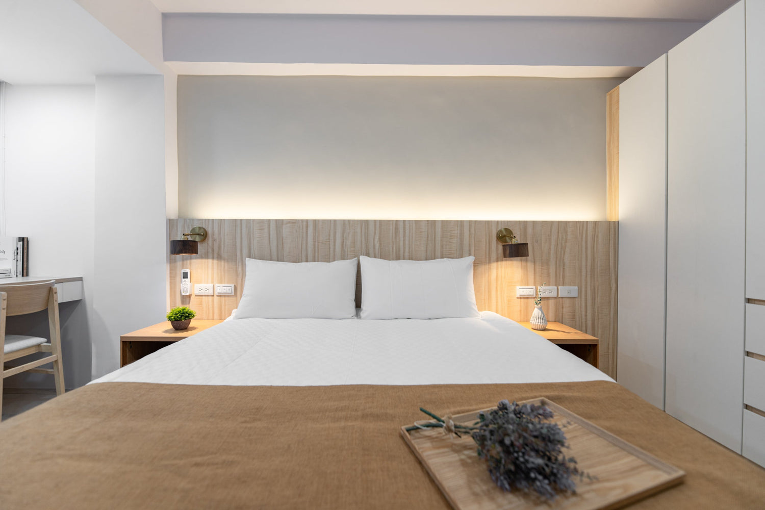Cozy bedroom in Taipei Taiwan monthly apartment with premium bedding and quiet atmosphere - Kolette Home