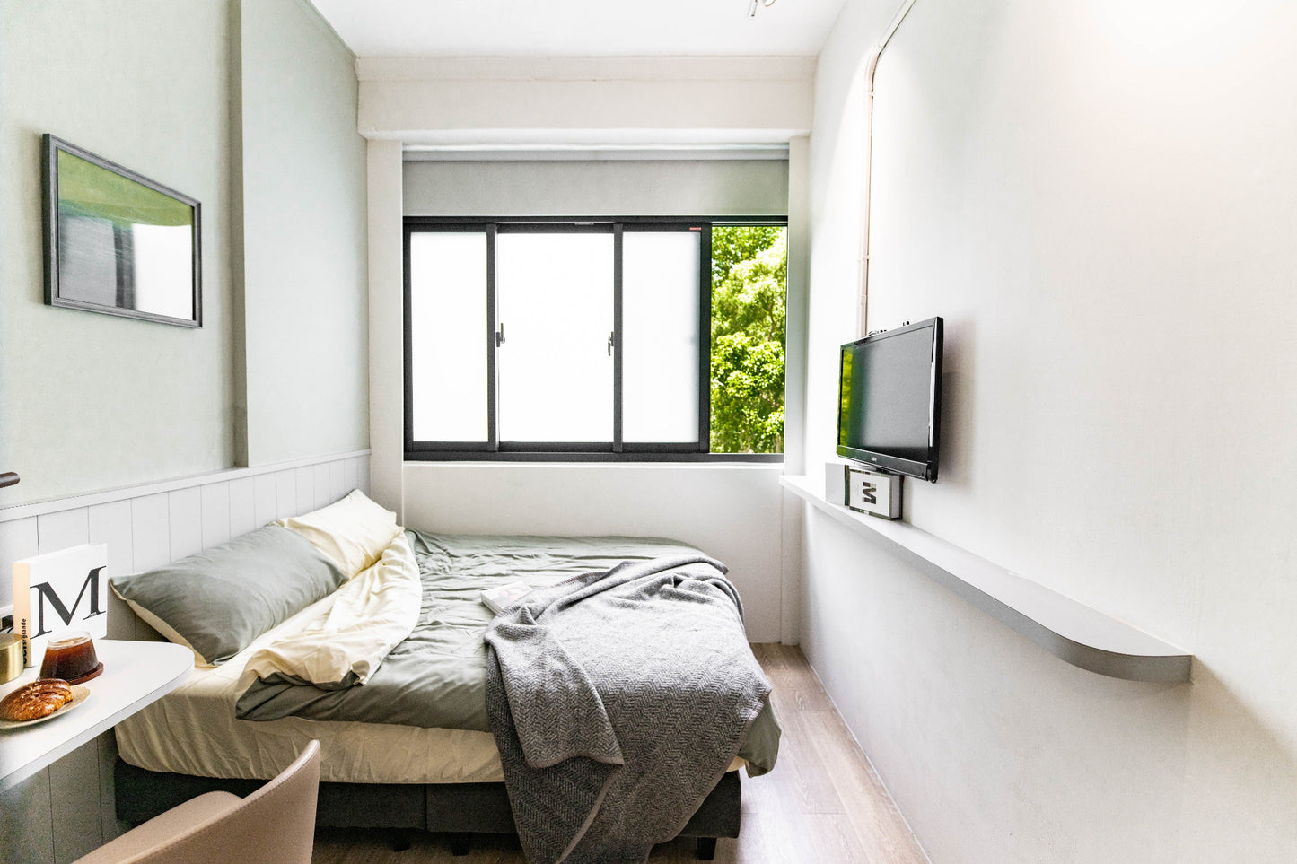 Cozy bedroom in Taipei Taiwan monthly apartment with premium bedding and quiet atmosphere - Kolette Home