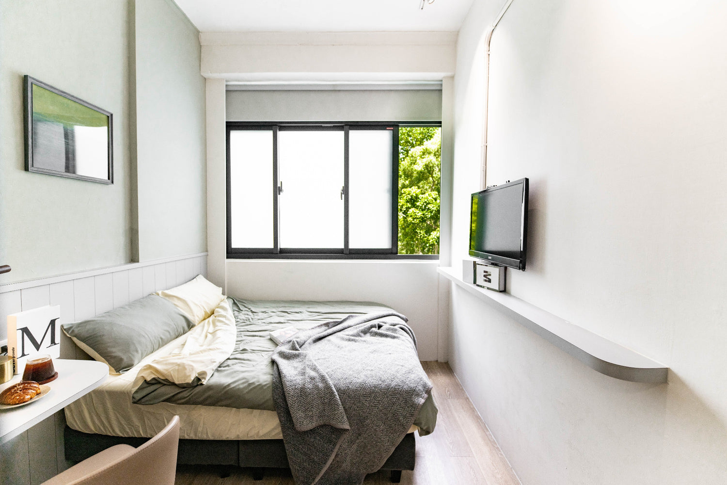 Cozy bedroom in Taipei Taiwan monthly apartment with premium bedding and quiet atmosphere - Kolette Home