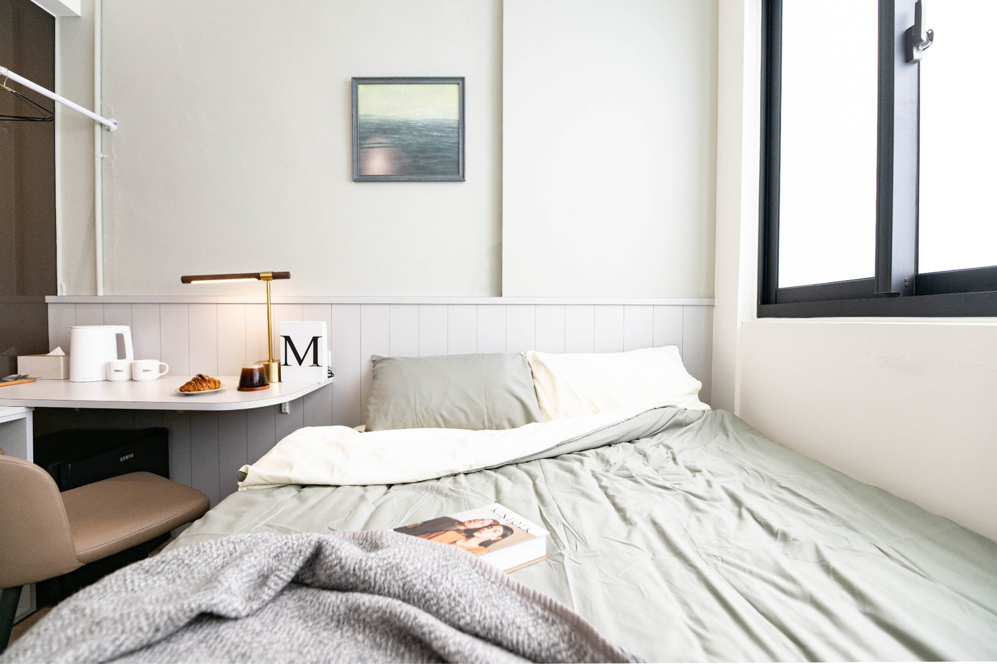 Cozy bedroom in Taipei Taiwan monthly apartment with premium bedding and quiet atmosphere - Kolette Home