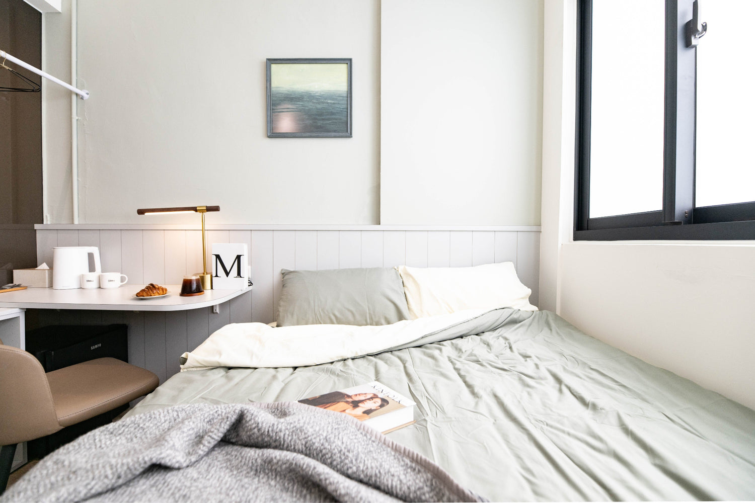 Cozy bedroom in Taipei Taiwan monthly apartment with premium bedding and quiet atmosphere - Kolette Home