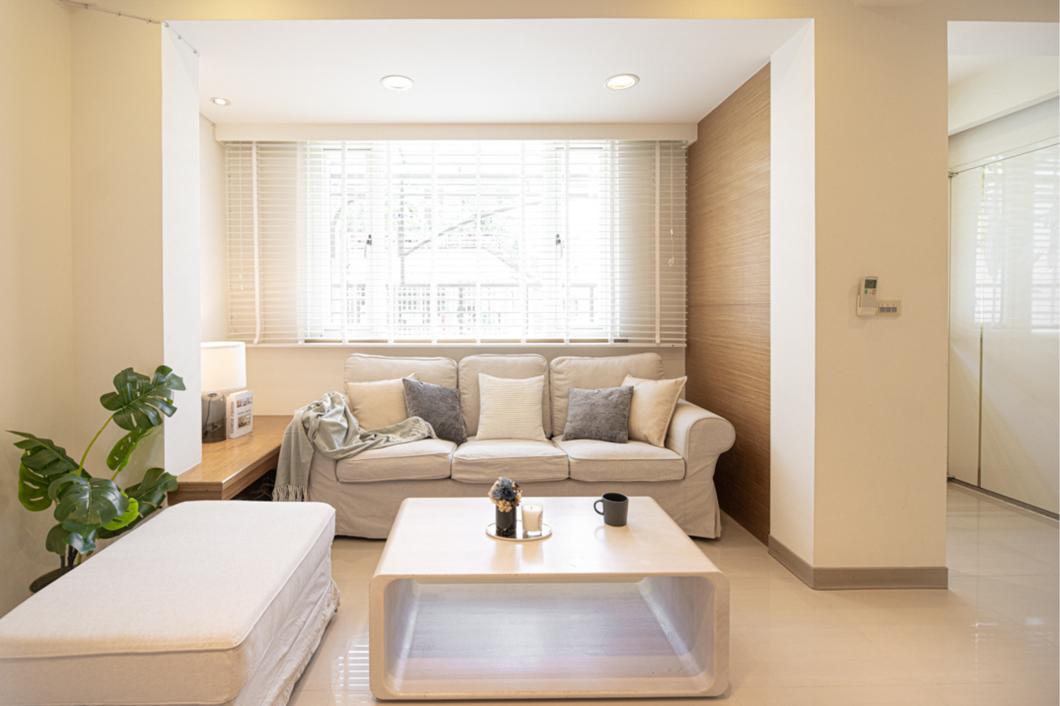 Modern living room in Taipei Taiwan short-term apartment with foreigners friendly - Kolette Home