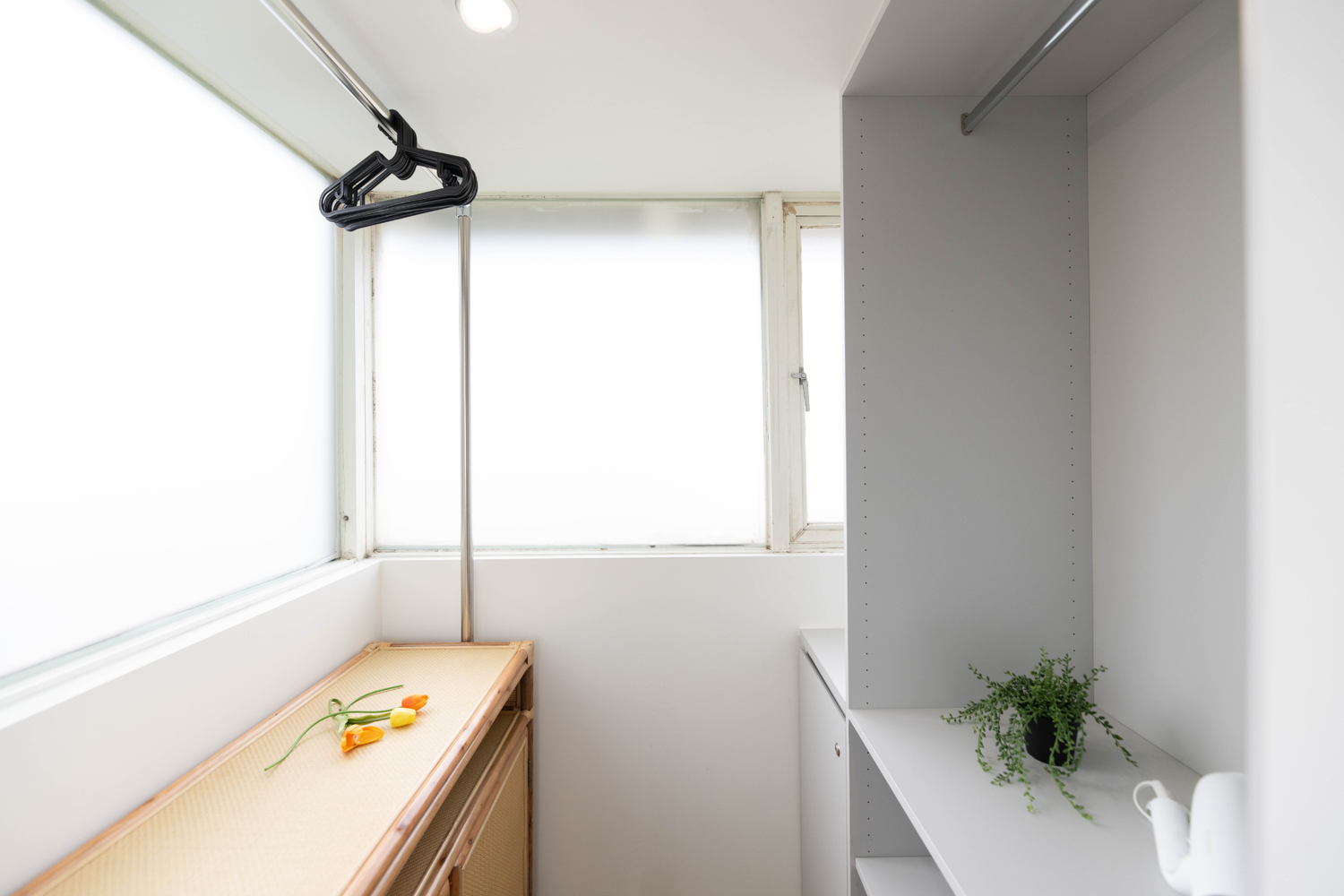 Walk in closet room in Taipei Taiwan monthly apartment with premium bedding and quiet atmosphere - Kolette Home