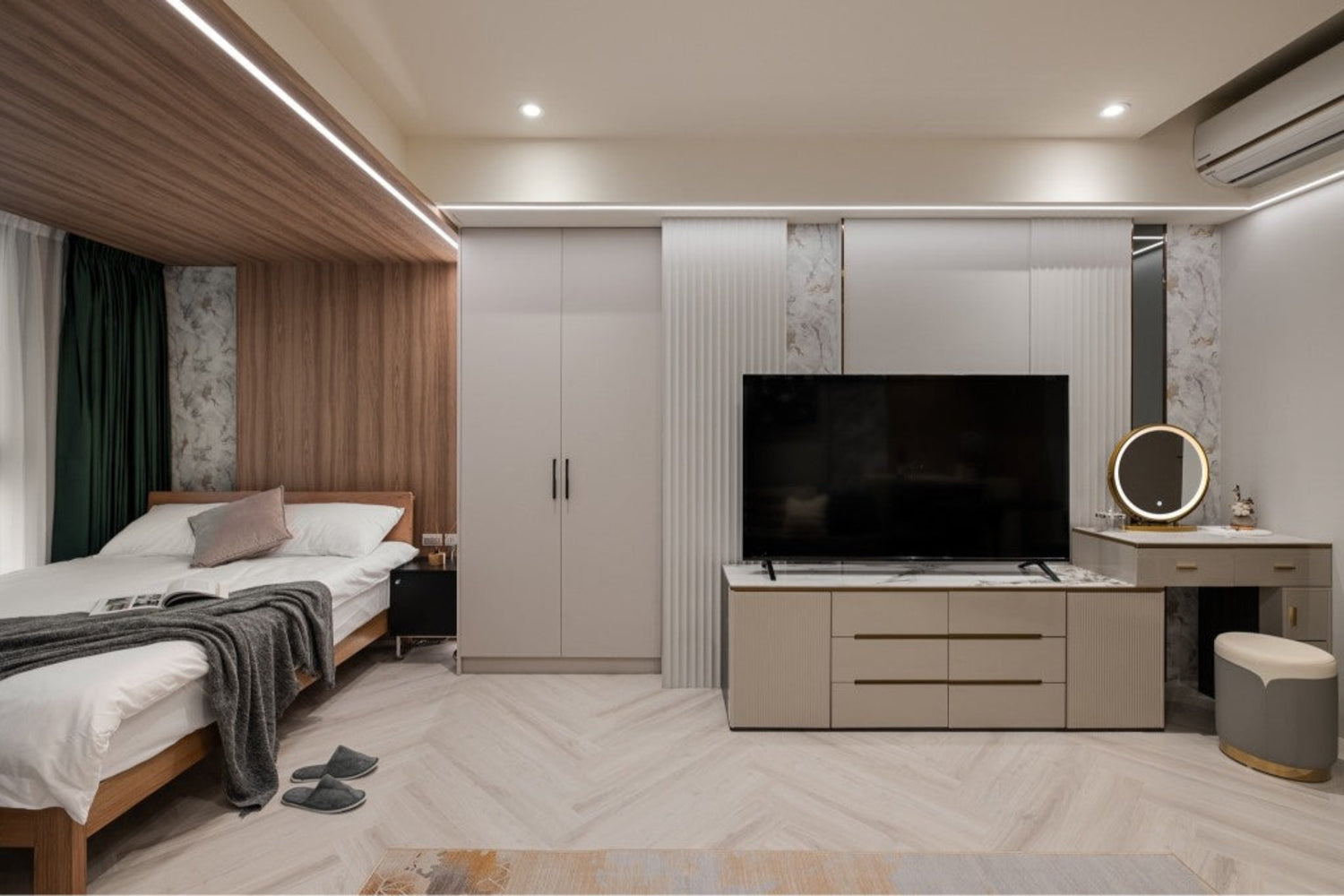 Cozy bedroom in Taipei Taiwan monthly apartment with premium bedding and quiet atmosphere - Kolette Home