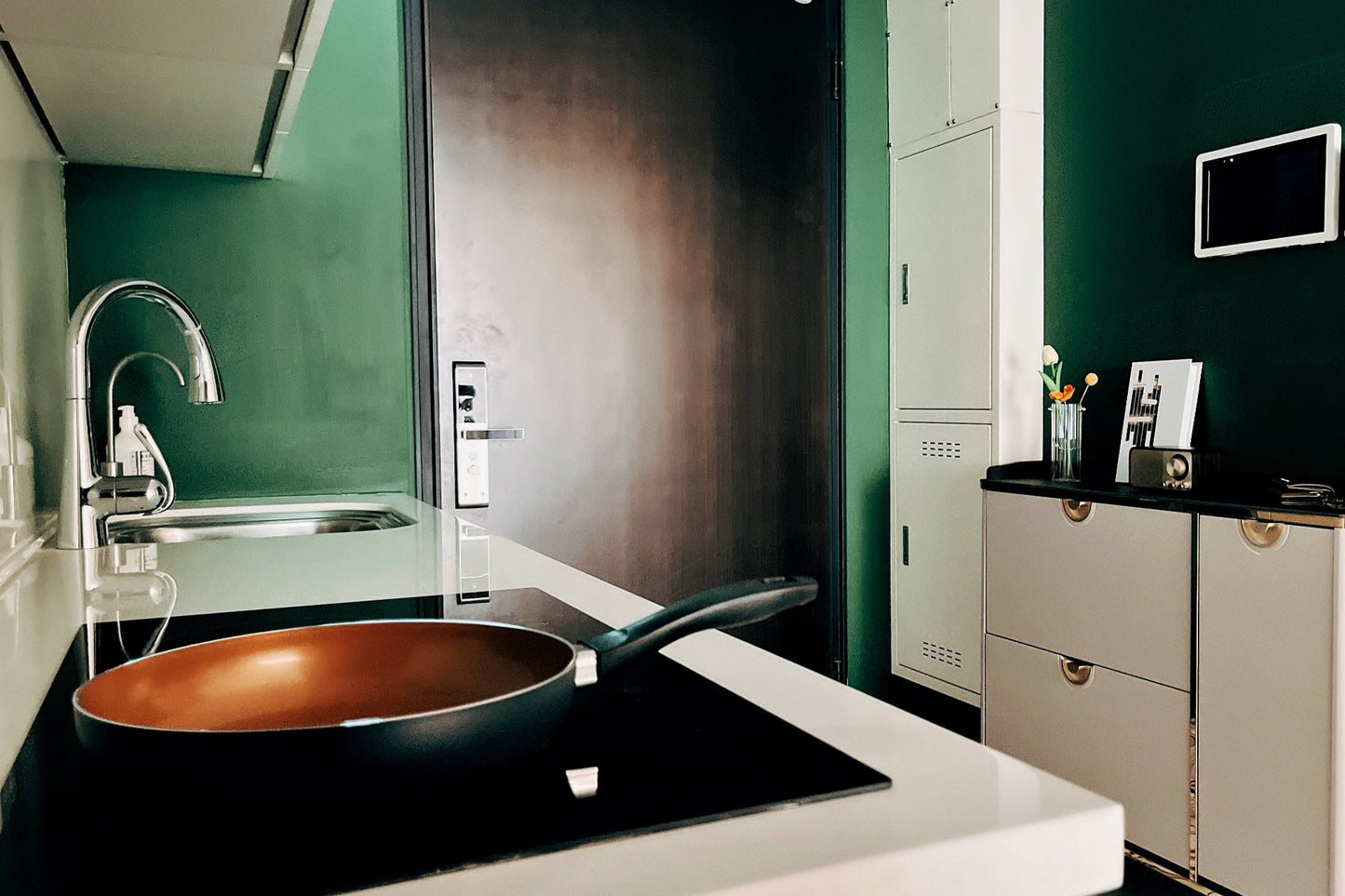 Fully-equipped kitchen for serviced apartment in Taipei Taiwan, ideal for long-term stays - Kolette Home
