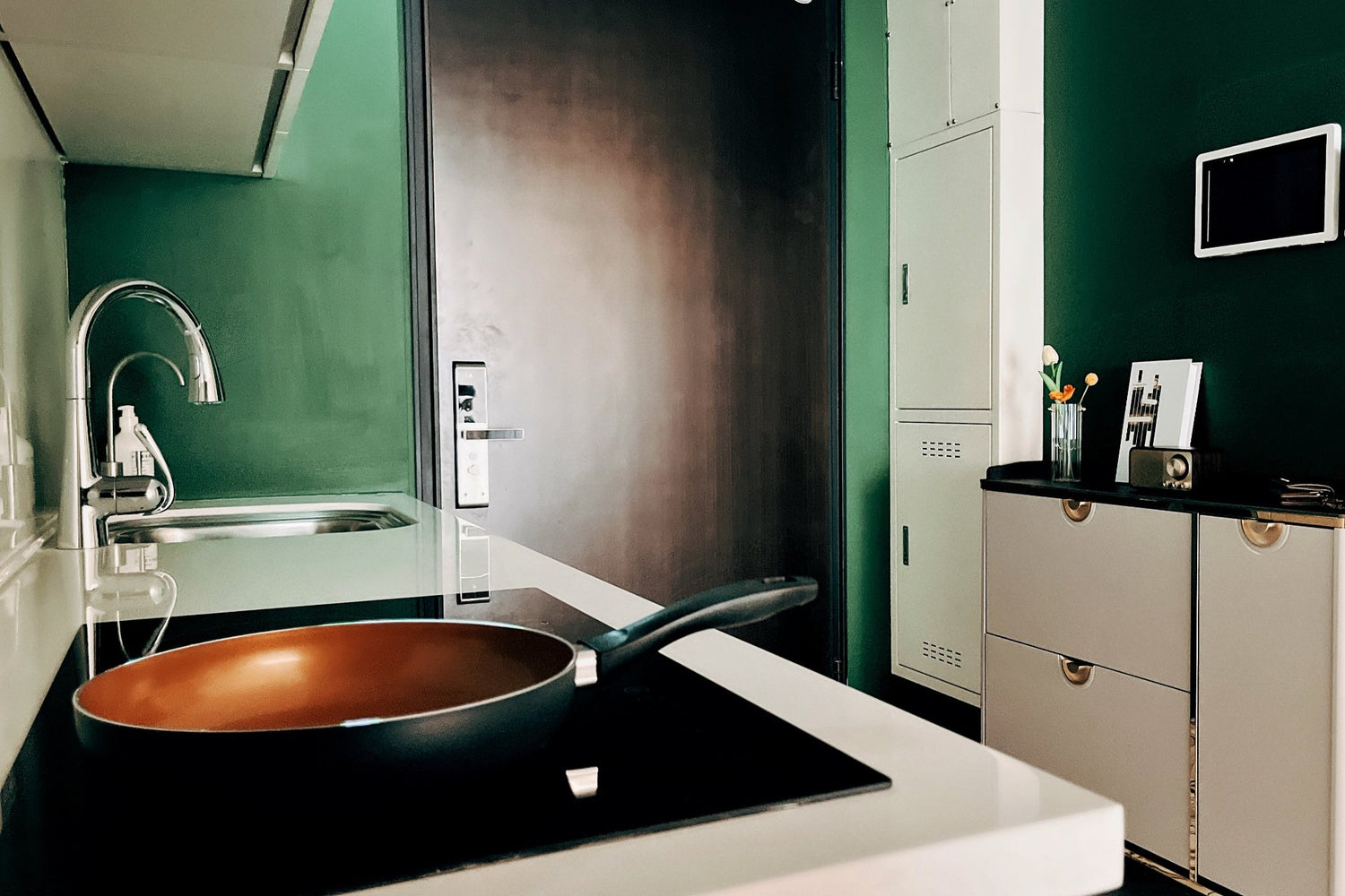 Fully-equipped kitchen for serviced apartment in Taipei Taiwan, ideal for long-term stays - Kolette Home