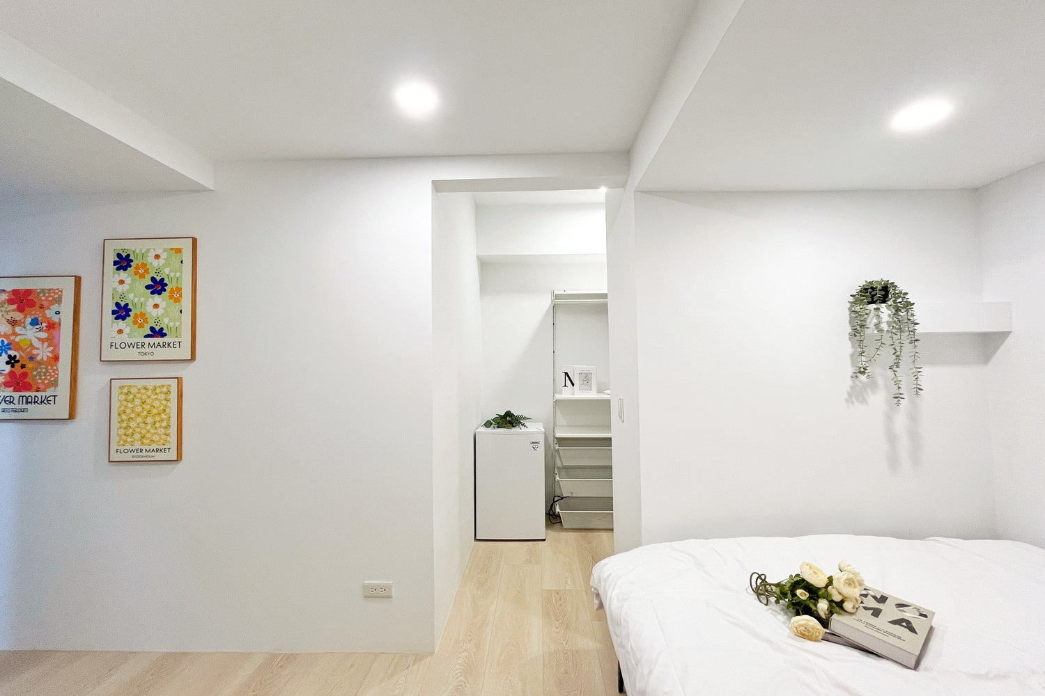 Cozy bedroom in Taipei Taiwan monthly apartment with premium bedding and walk in closet - Kolette Home