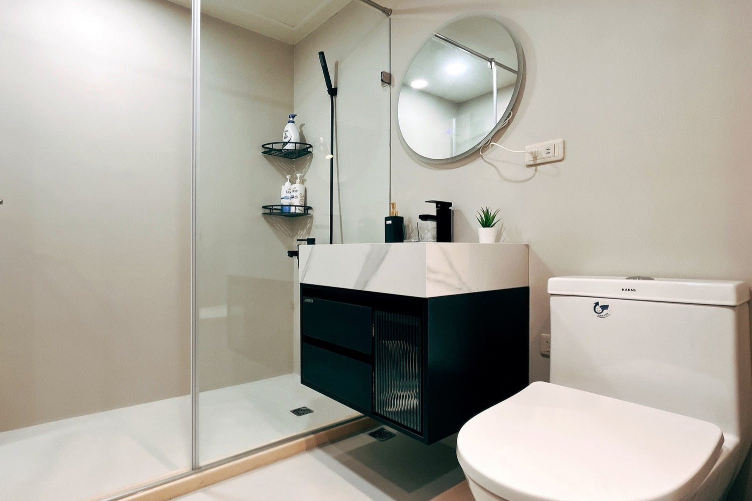 Clean hotel-grade bathroom in Taipei Taiwan short-term rental with shower - Kolette Home