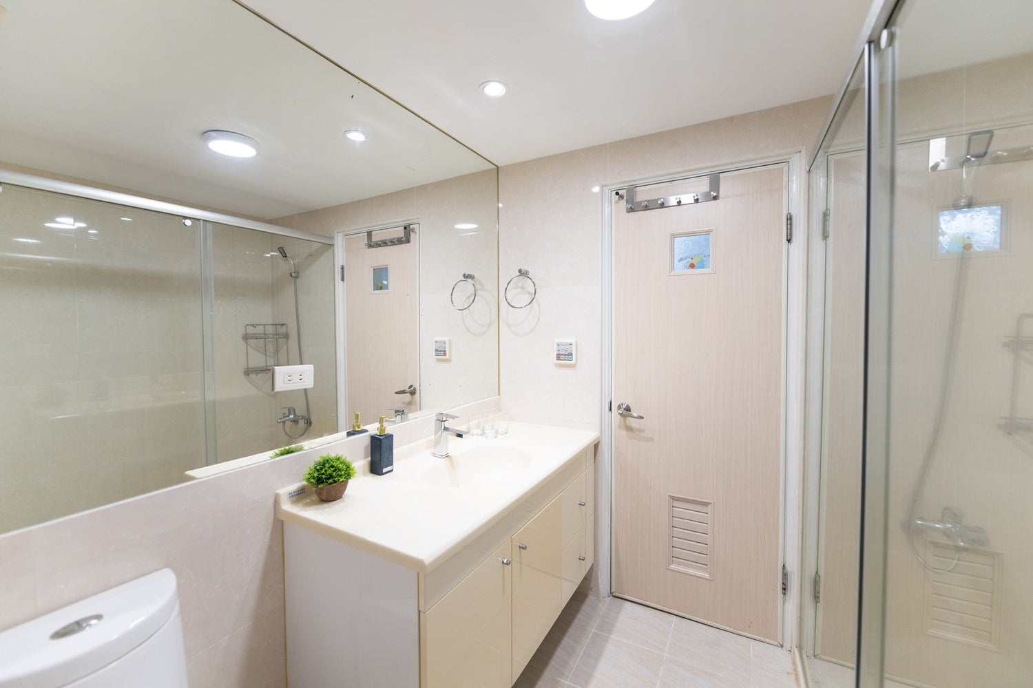 Clean hotel-grade bathroom in Taipei Taiwan short-term rental with shower - Kolette Home