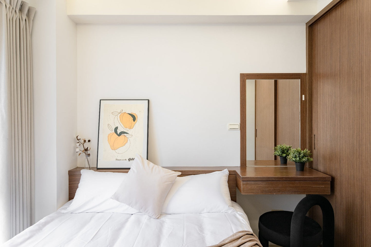 Cozy bedroom in Taipei Taiwan monthly apartment with premium bedding and quiet atmosphere - Kolette Home