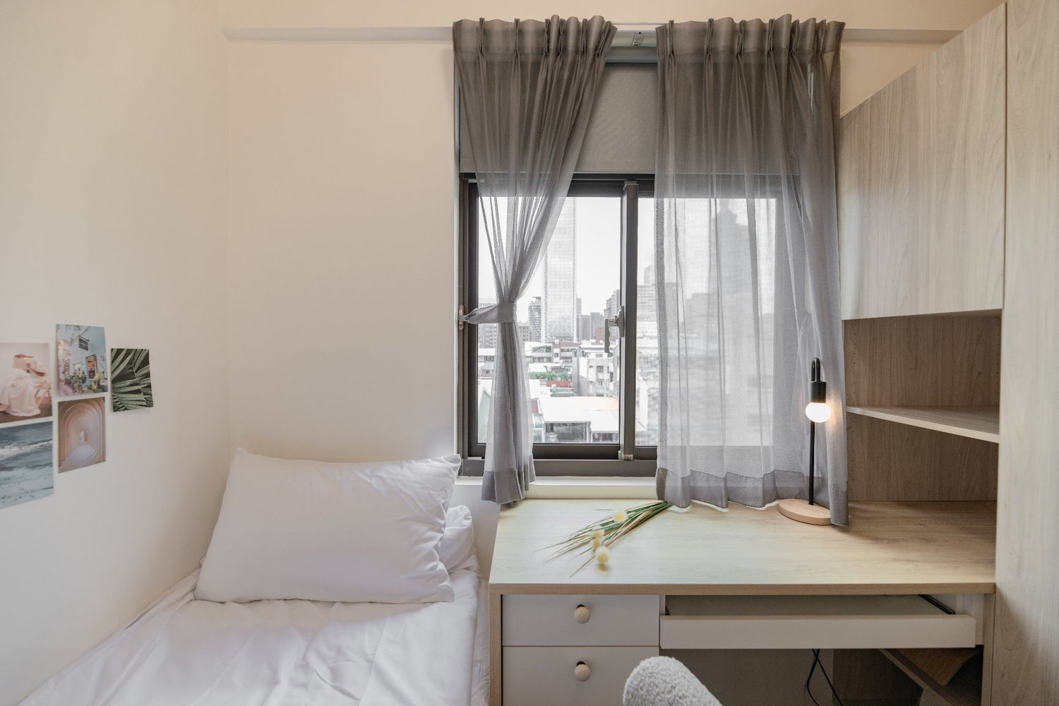 Dedicated workspace for digital nomads in Taipei Taiwan short-term apartment with high-speed Wi-Fi - Kolette Home