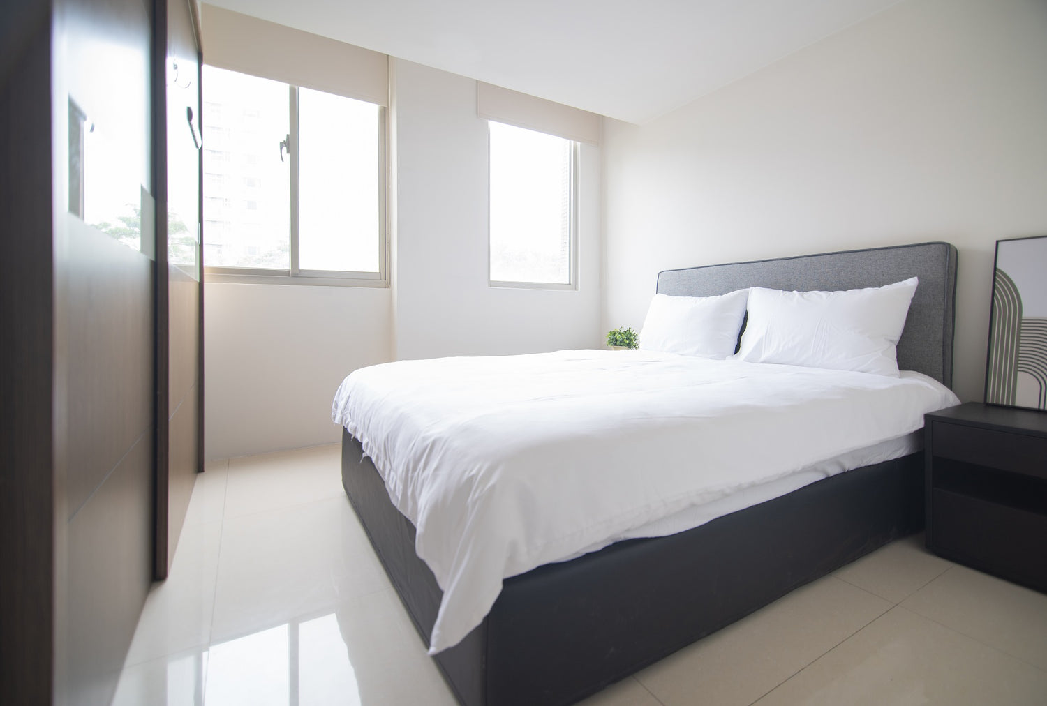 Cozy bedroom in Taipei Taiwan monthly apartment with premium bedding and quiet atmosphere - Kolette Home