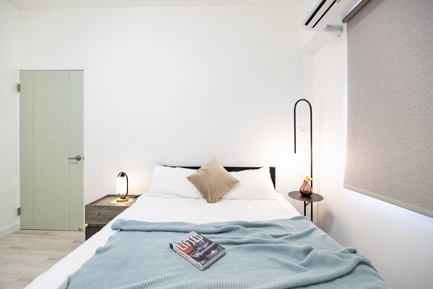 Cozy bedroom in Taipei Taiwan monthly apartment with premium bedding and quiet atmosphere - Kolette Home