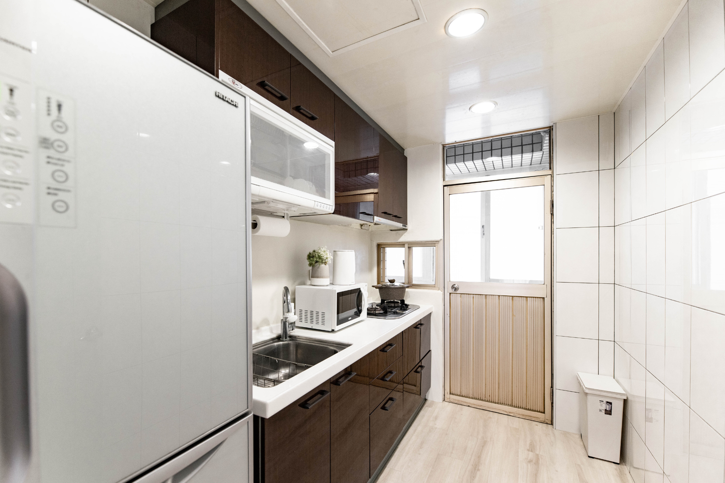 Fully-equipped kitchen for serviced apartment in Taipei Taiwan, ideal for long-term stays - Kolette Home