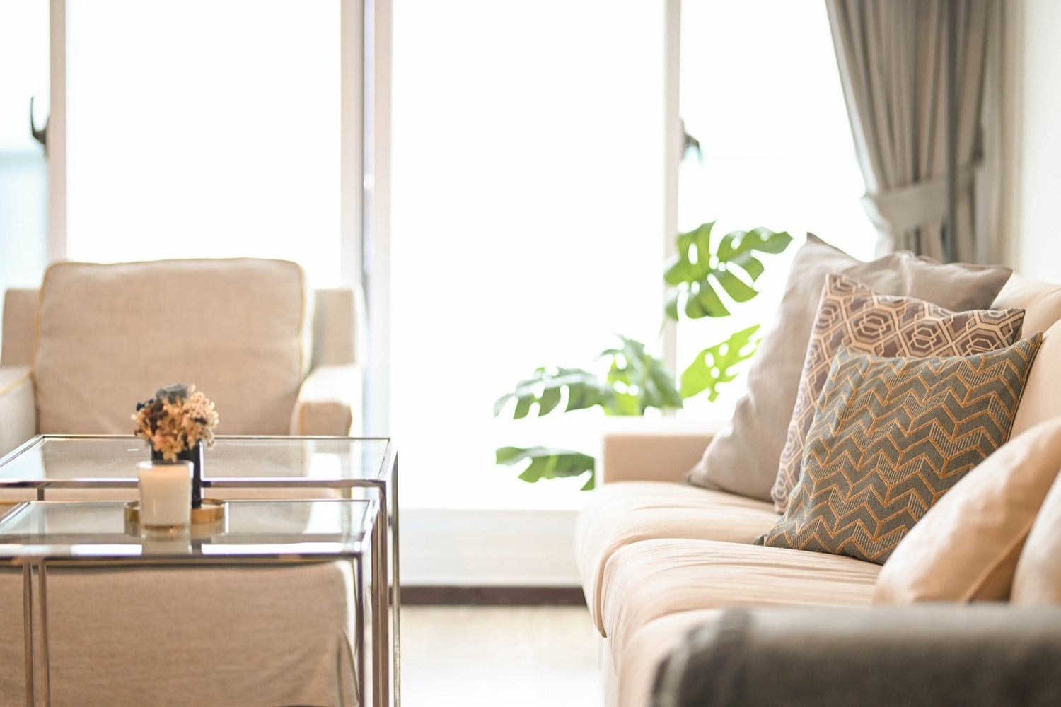 Modern living room in Taipei Taiwan short-term apartment with foreigners friendly - Kolette Home