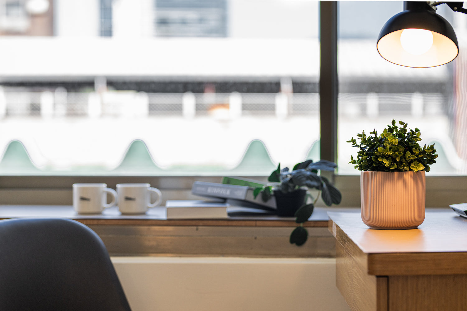 Dedicated workspace for digital nomads in Taipei Taiwan short-term apartment with high-speed Wi-Fi - Kolette Home