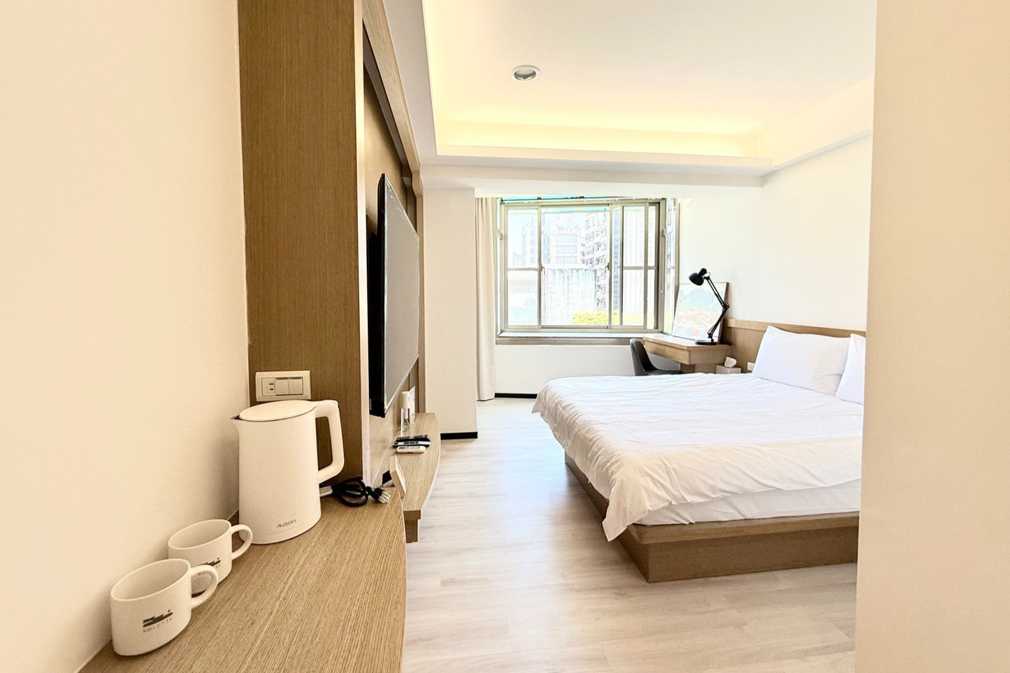 Cozy bedroom in Taipei Taiwan monthly apartment with premium bedding and quiet atmosphere - Kolette Home