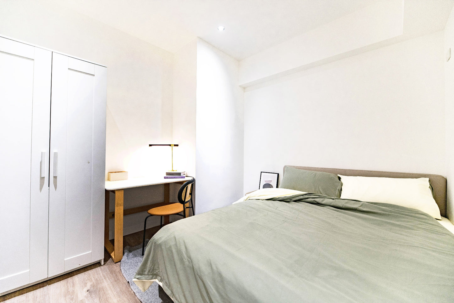 Cozy bedroom in Taipei Taiwan monthly apartment with premium bedding and quiet atmosphere - Kolette Home