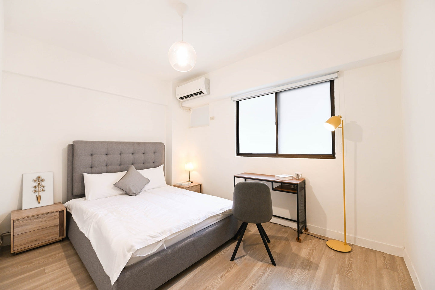 Cozy bedroom in Taipei Taiwan monthly apartment with premium bedding and quiet atmosphere - Kolette Home
