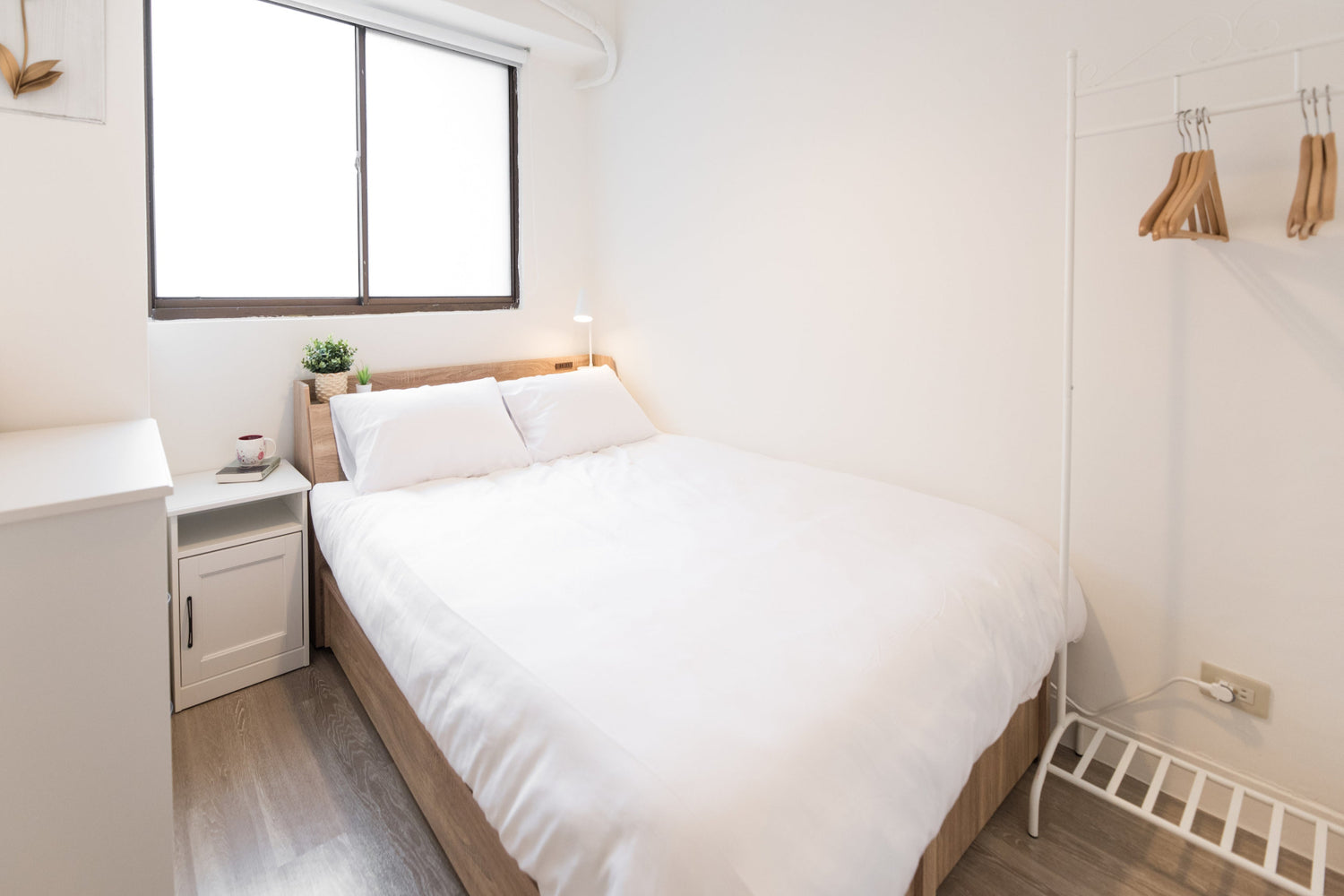 Cozy bedroom in Taipei Taiwan monthly apartment with premium bedding and quiet atmosphere - Kolette Home