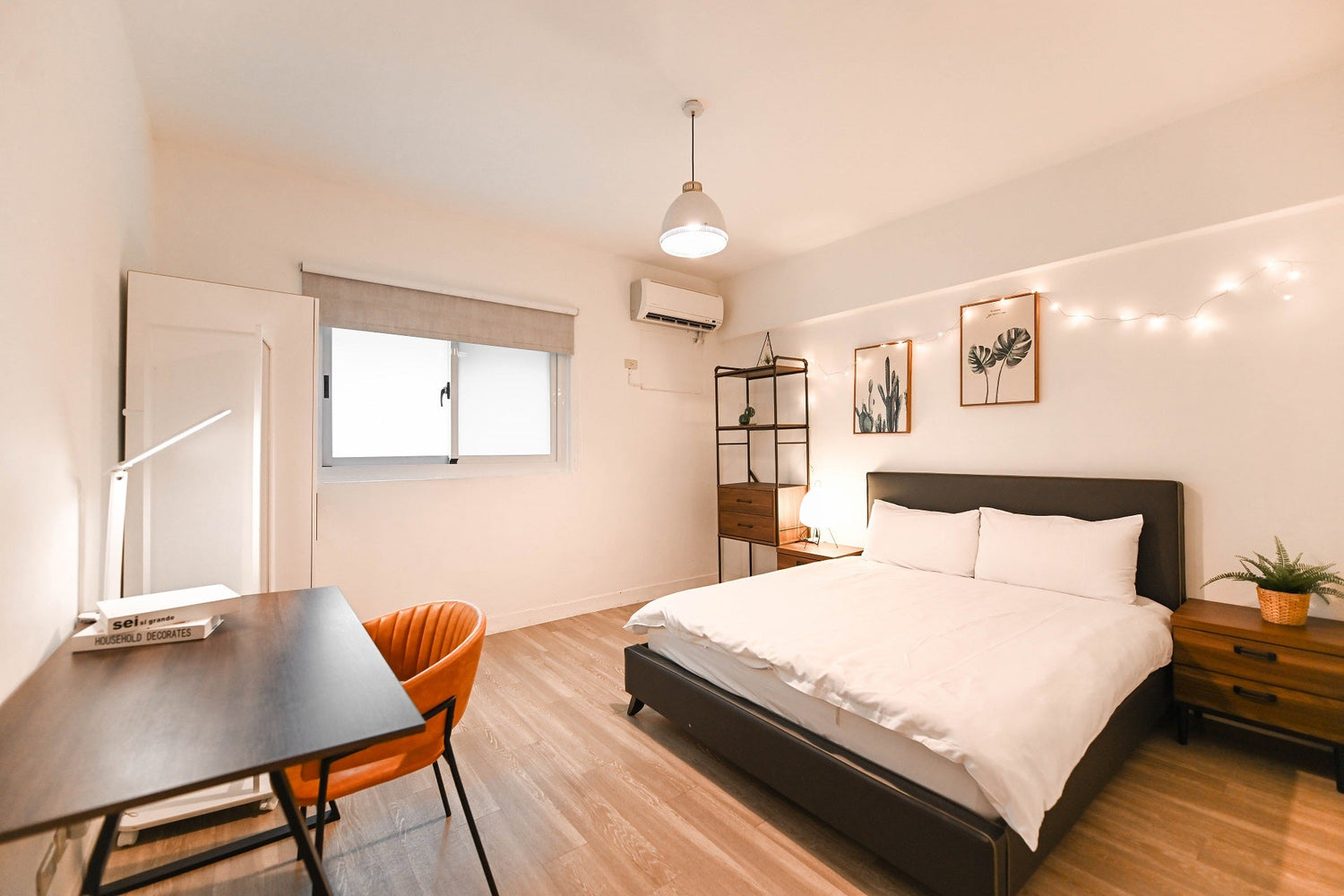 Dedicated workspace for digital nomads in Taipei Taiwan short-term apartment with high-speed Wi-Fi - Kolette Home